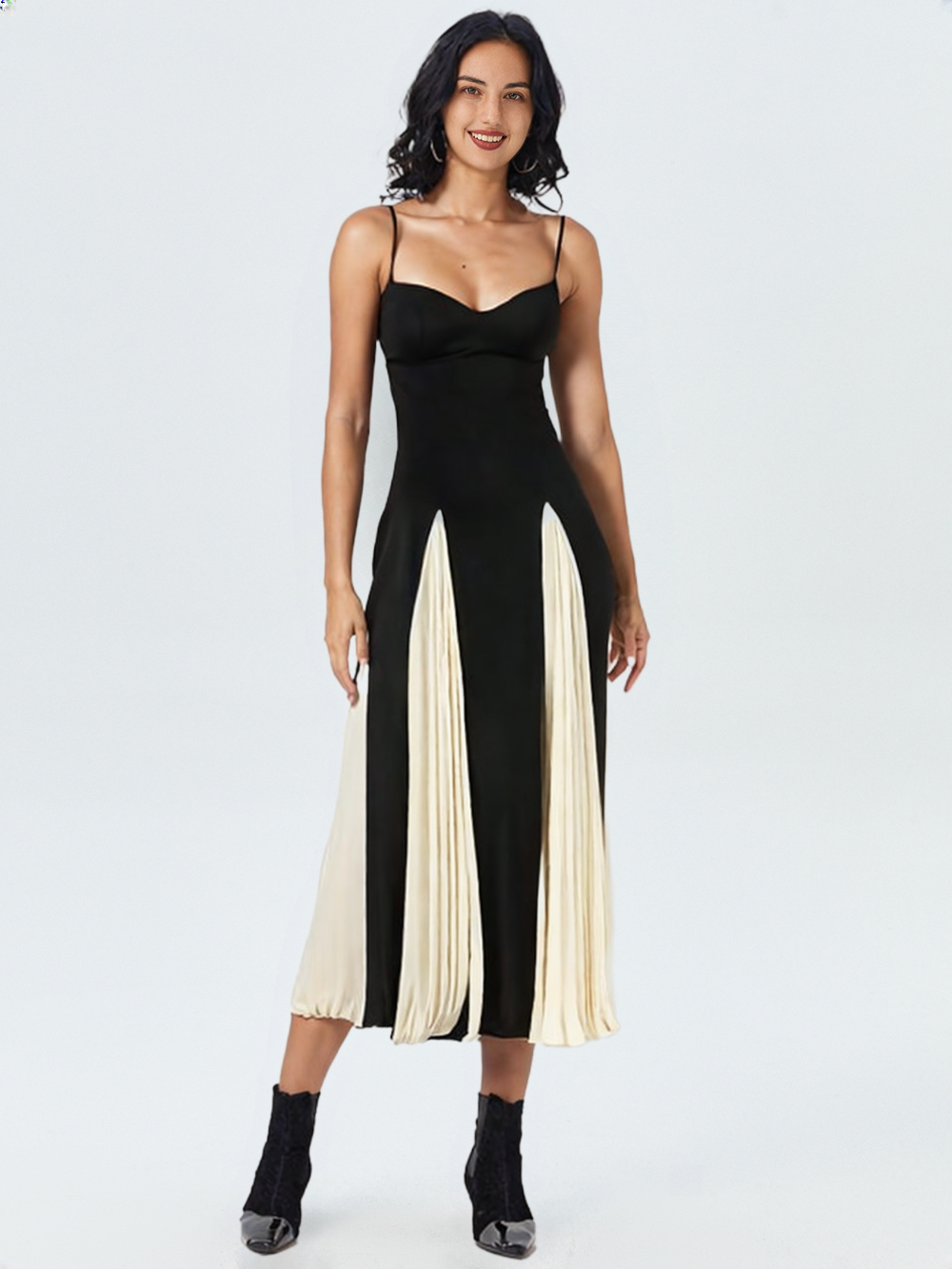 Elowen™ | Robe à Bretelles Contrastées